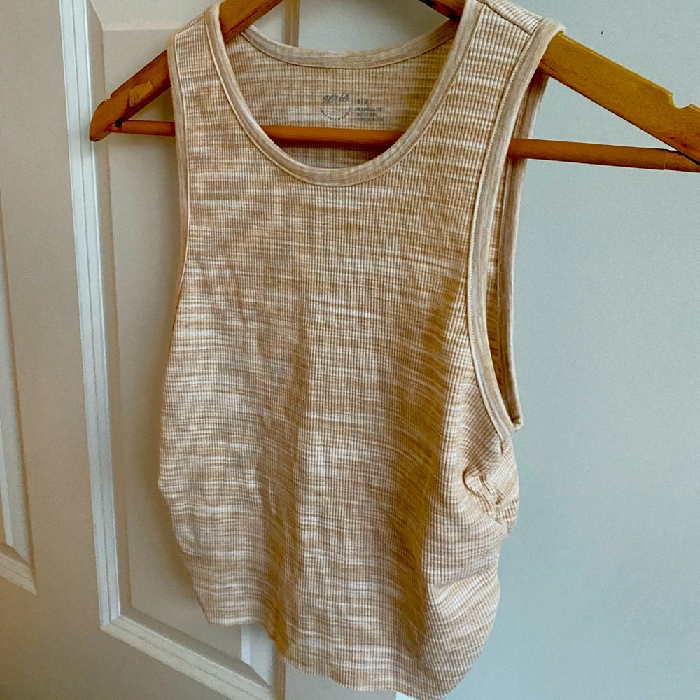 Aerie size M tan/cream cropped tank